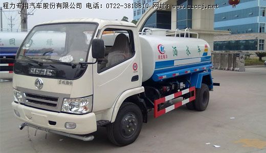 东风劲卡洒水车