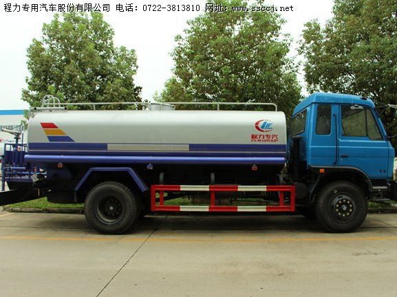 东风145洒水车
