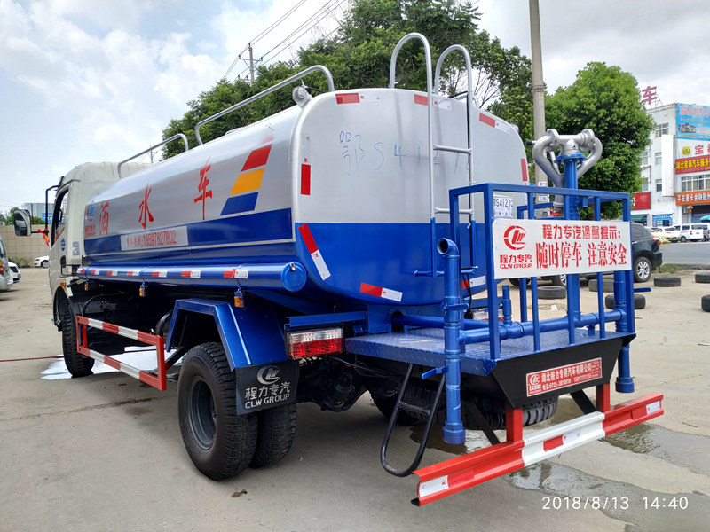 5555国产在线观看精品 大多利卡洒水车(8.5方不上户)