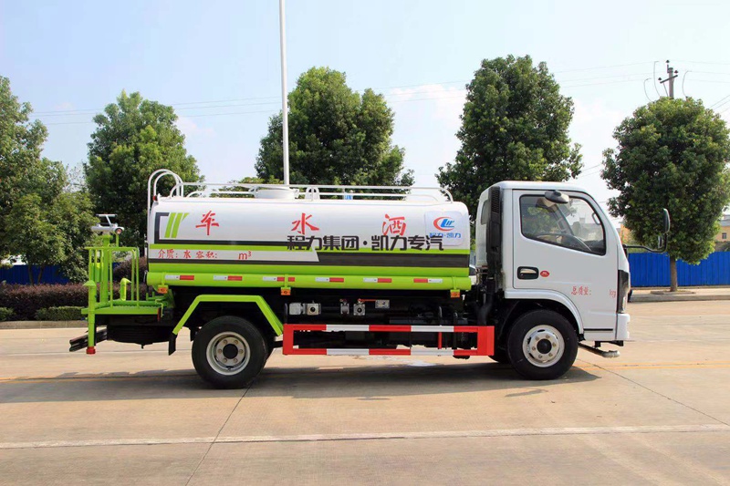 5555国产在线观看精品 (国六)东风小多利卡洒水车