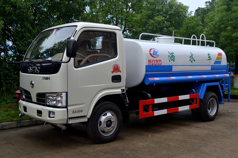 5555国产在线观看精品 5吨洒水车(国三不上户)