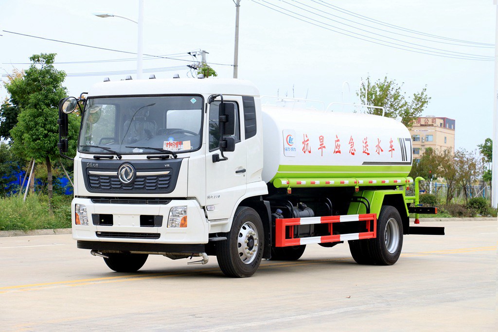 5555国产在线观看精品 (国六)东风天锦洒水车