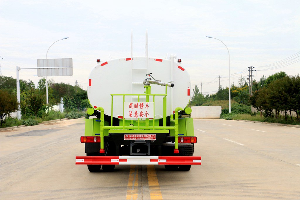 5555国产在线观看精品 (国六)东风天锦洒水车
