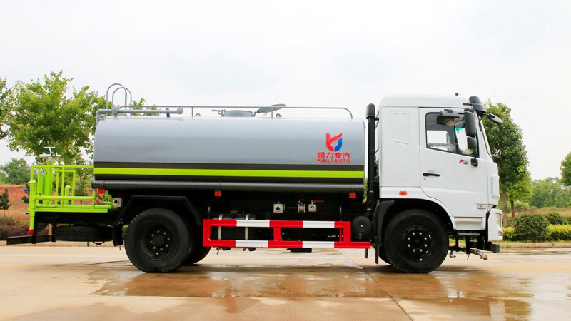 5555国产在线观看精品 华神F5洒水车